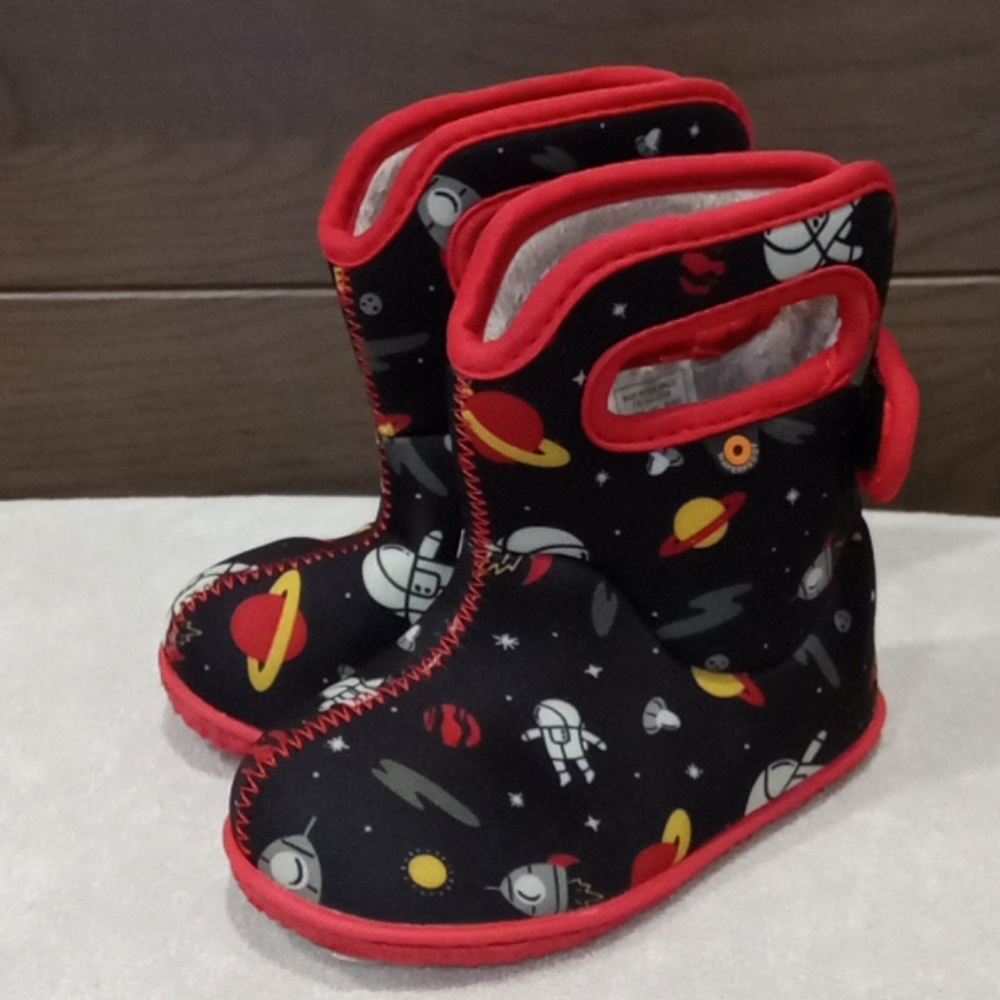 BOGS BOOTS size 6